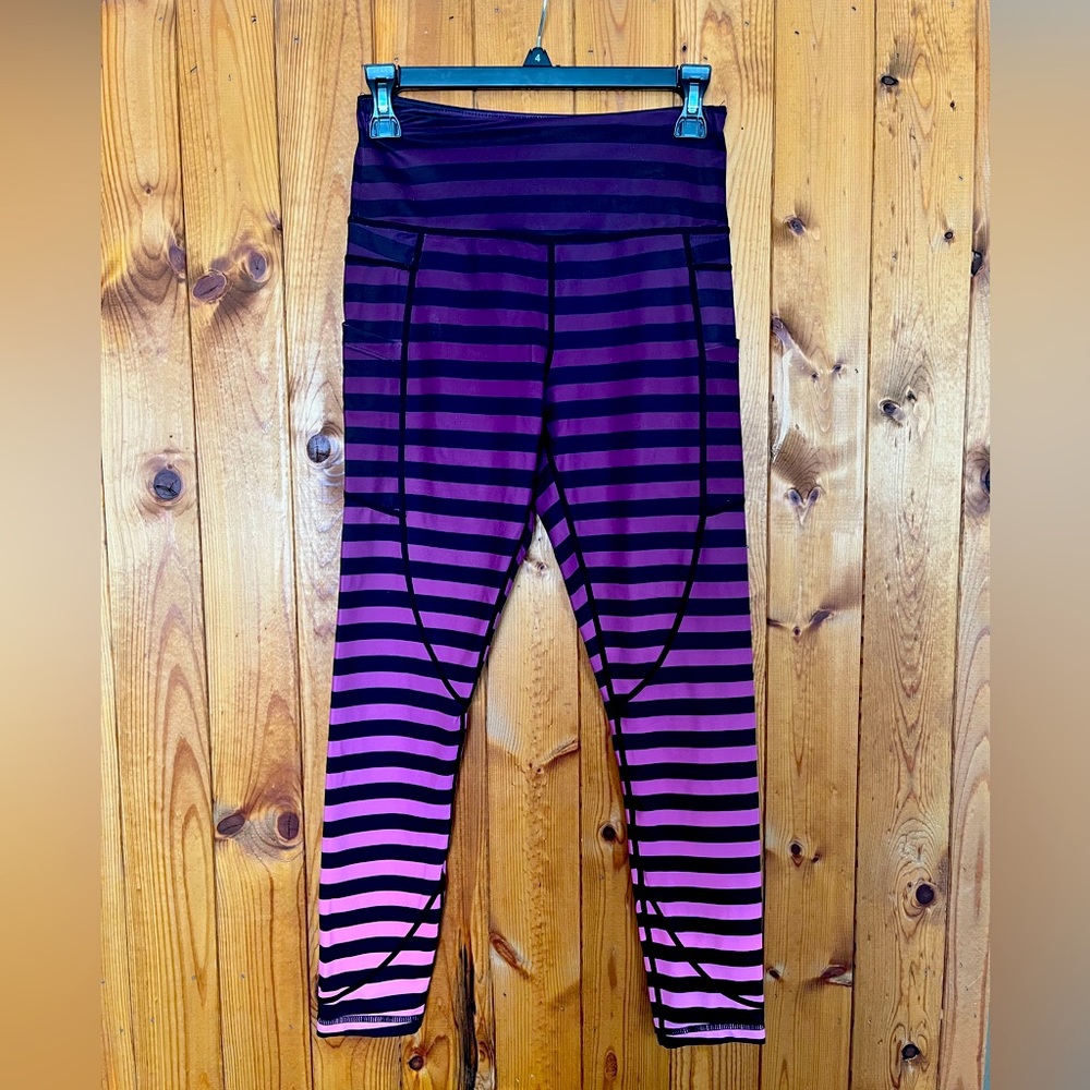 Purple Ombré Stripe Zyia Light & Tight Leggings size 4